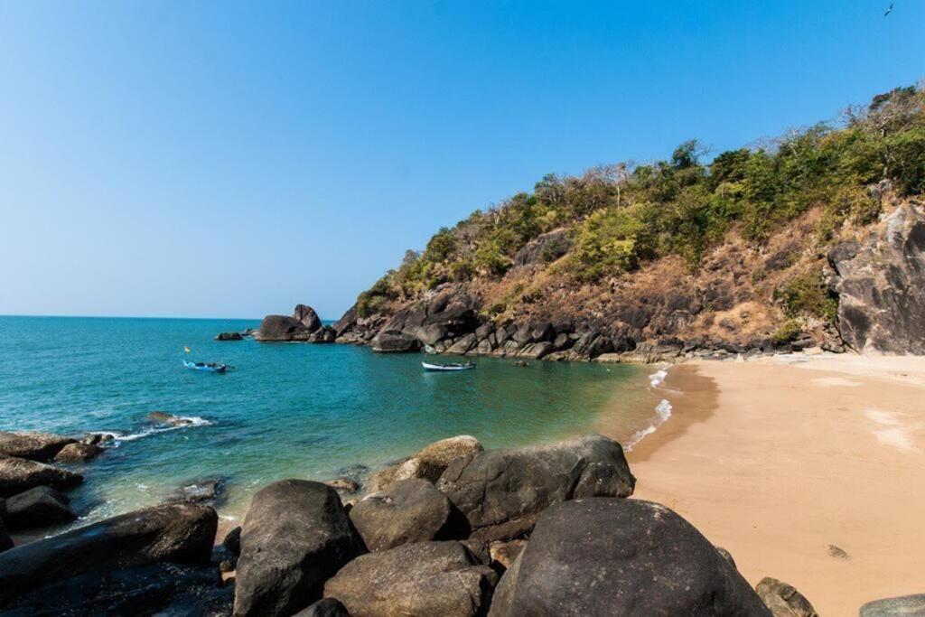 Cockerel Homestay - Traditional Beach Village - Goa Canacona Exterior photo